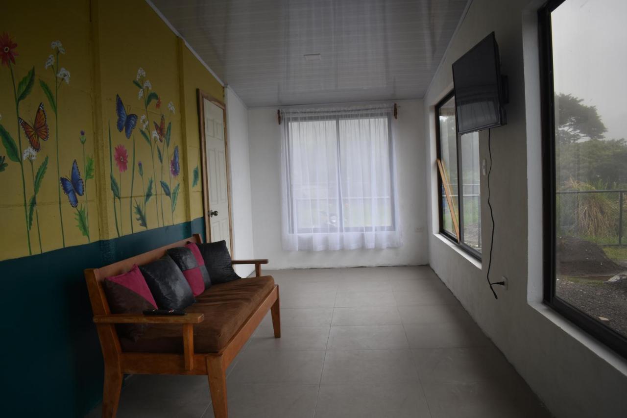 Lidia'S Mountain View Vacation Homes モンテベルデ エクステリア 写真