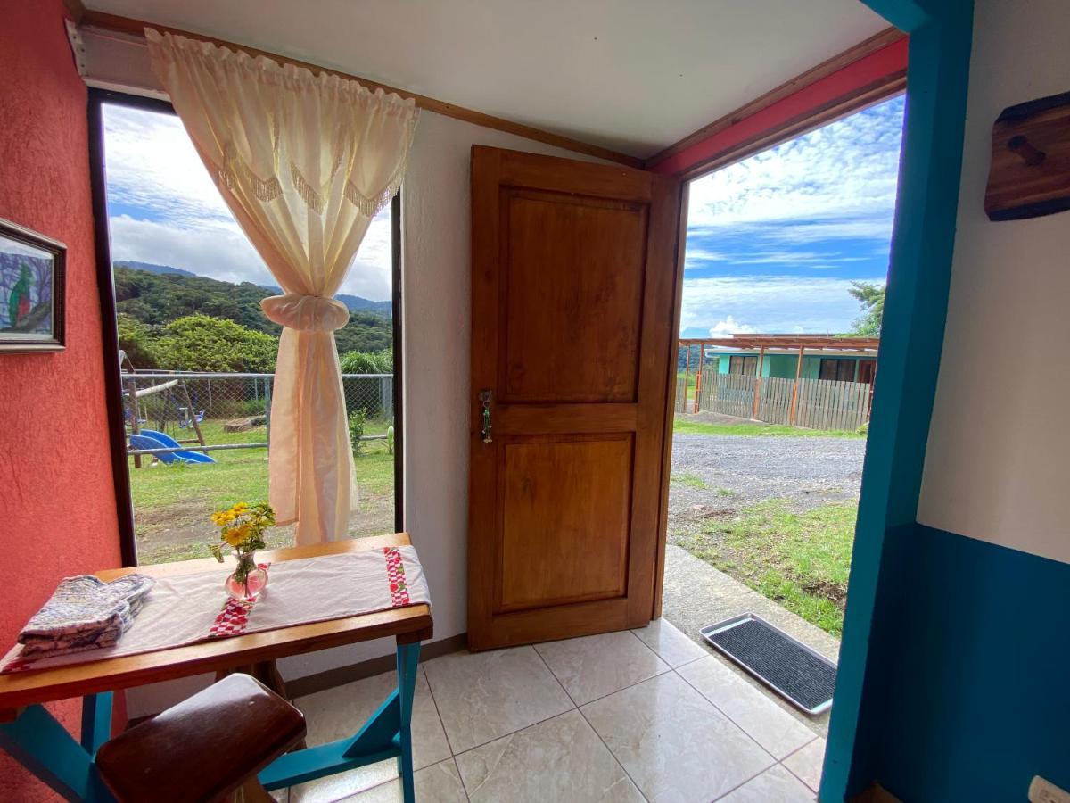 Lidia'S Mountain View Vacation Homes モンテベルデ エクステリア 写真