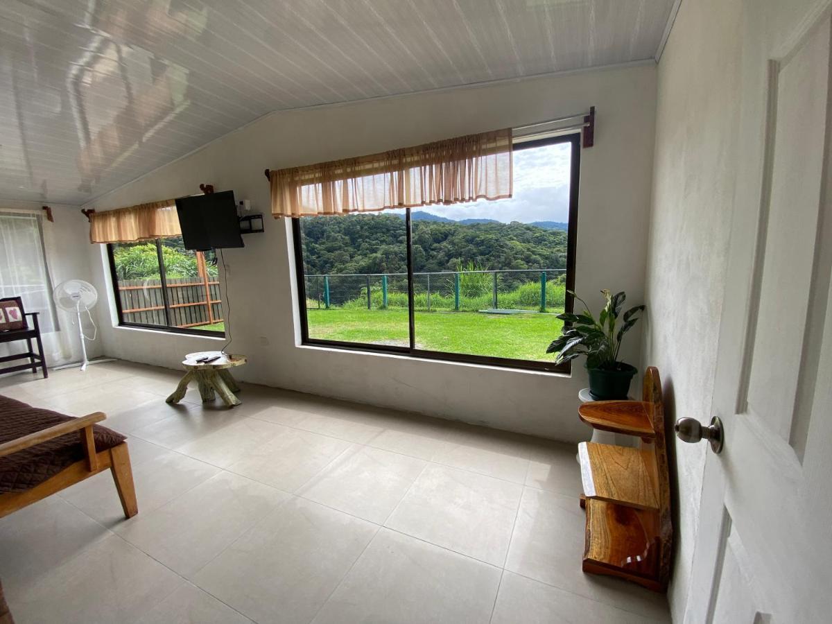 Lidia'S Mountain View Vacation Homes モンテベルデ エクステリア 写真