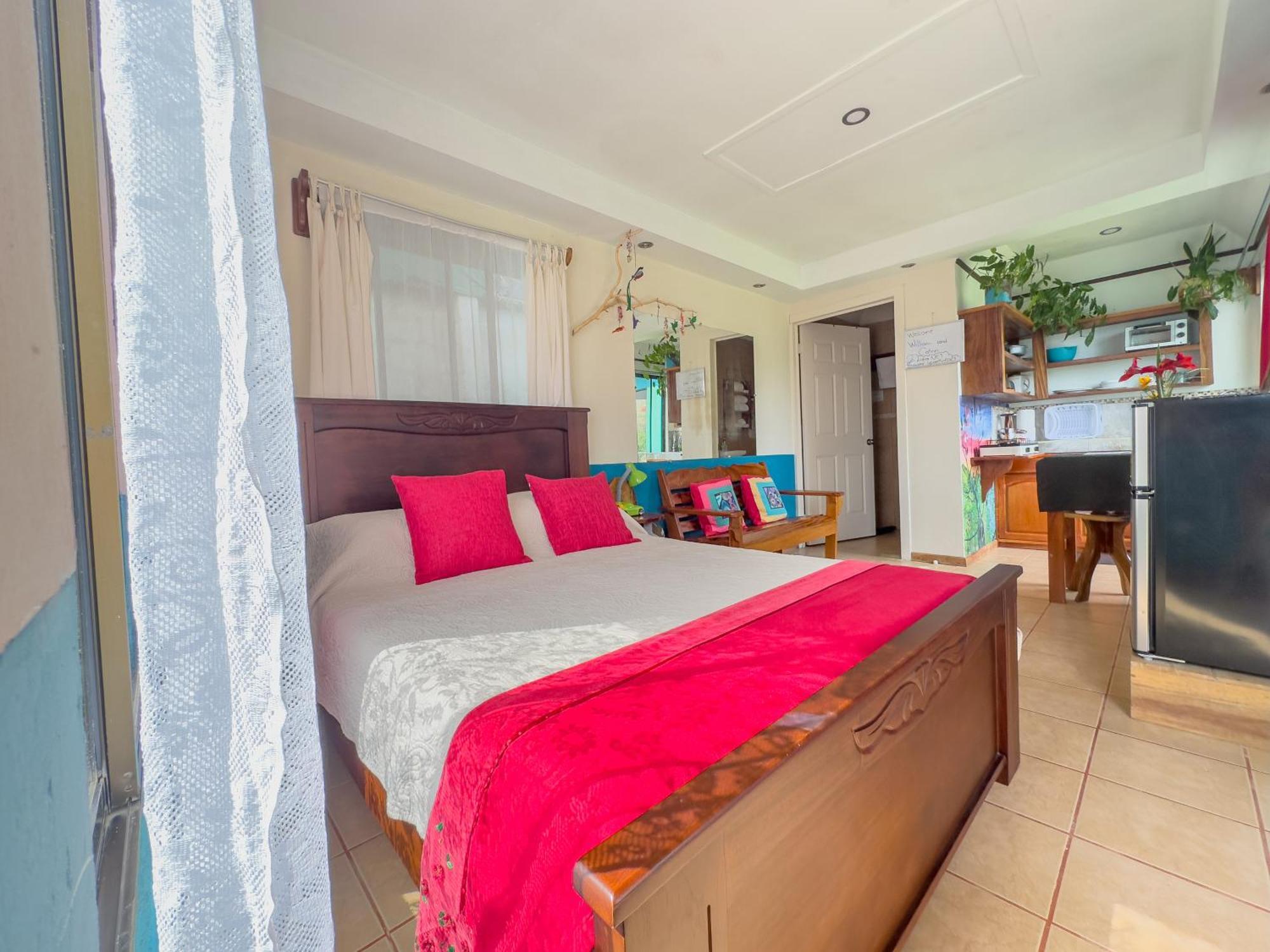 Lidia'S Mountain View Vacation Homes モンテベルデ エクステリア 写真